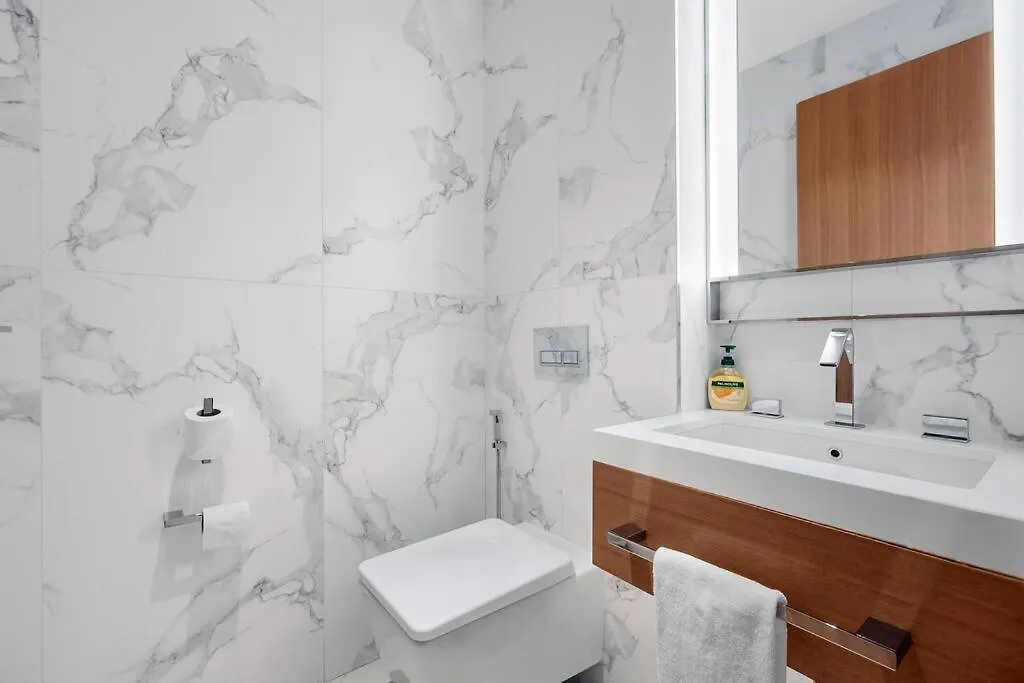 Appartamento First Class 1Br Charming City Views Dubai