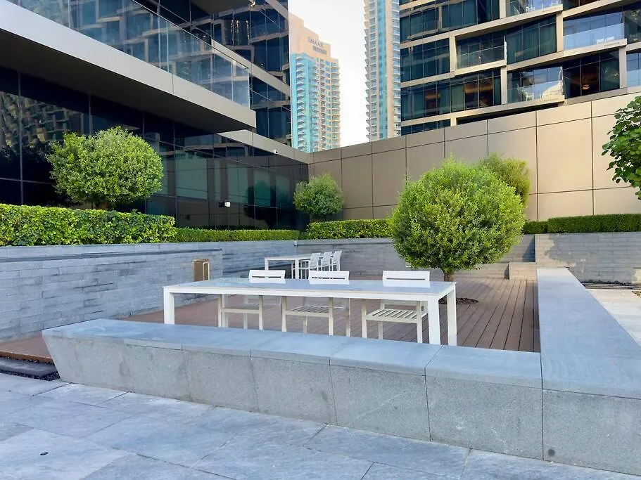 First Class 1Br Charming City Views Apartment Dubai