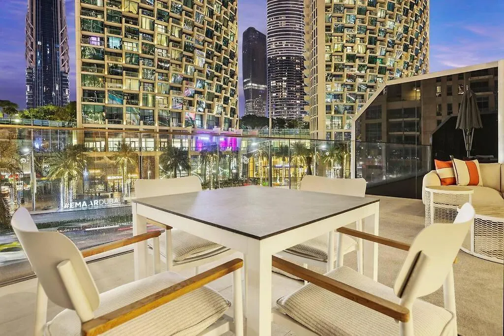 First Class 1Br Charming City Views Apartment Dubai