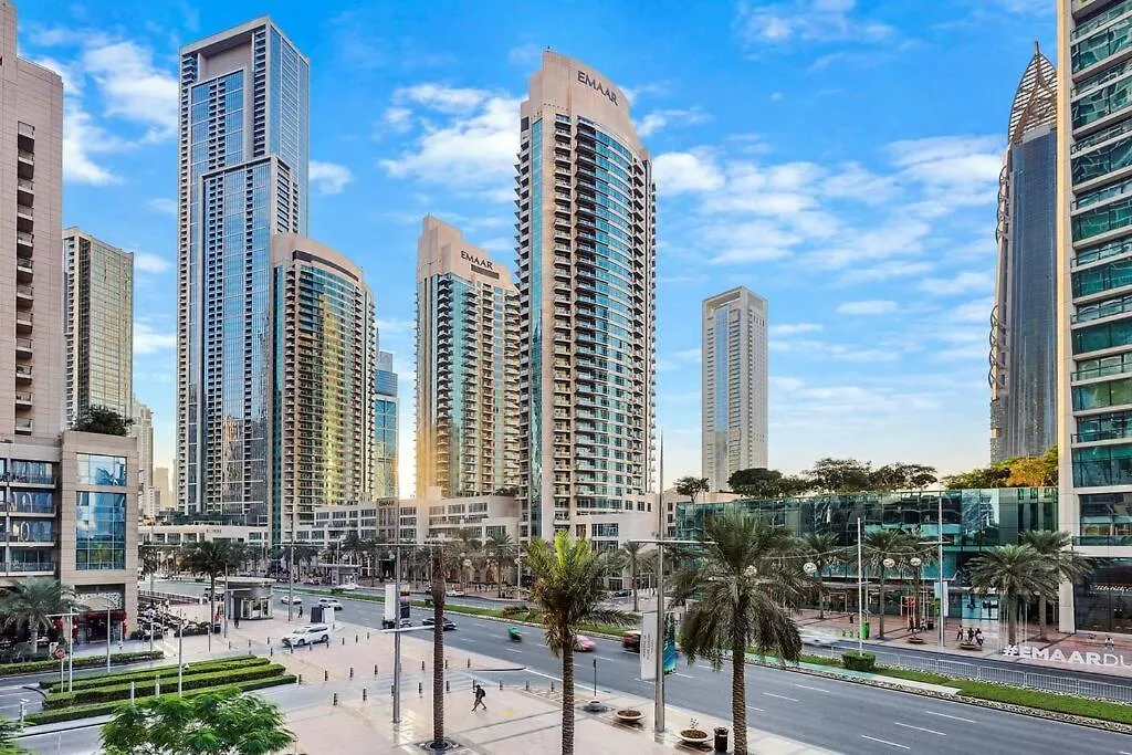 First Class 1Br Charming City Views Apartment Dubai